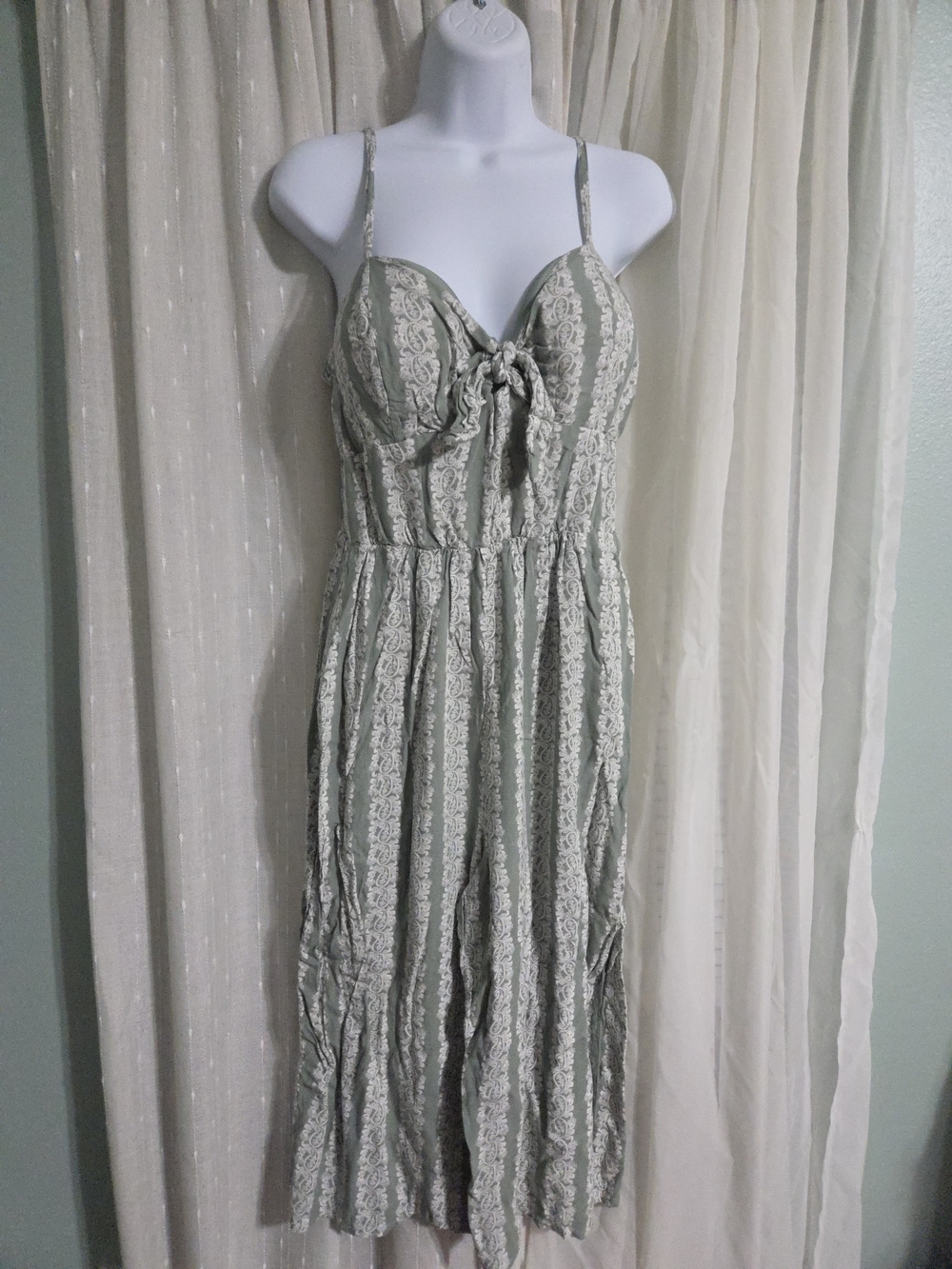 A.U.W. Tie-Front Jumper in a Sage Green & White Paisley